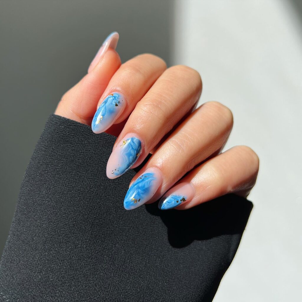 7 Summer Nail Designs