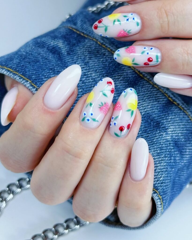 7 Summer Nail Designs